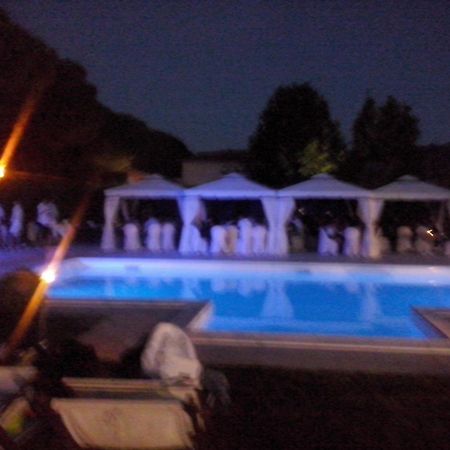 טרקיניה Hotel Velcamare מראה חיצוני תמונה