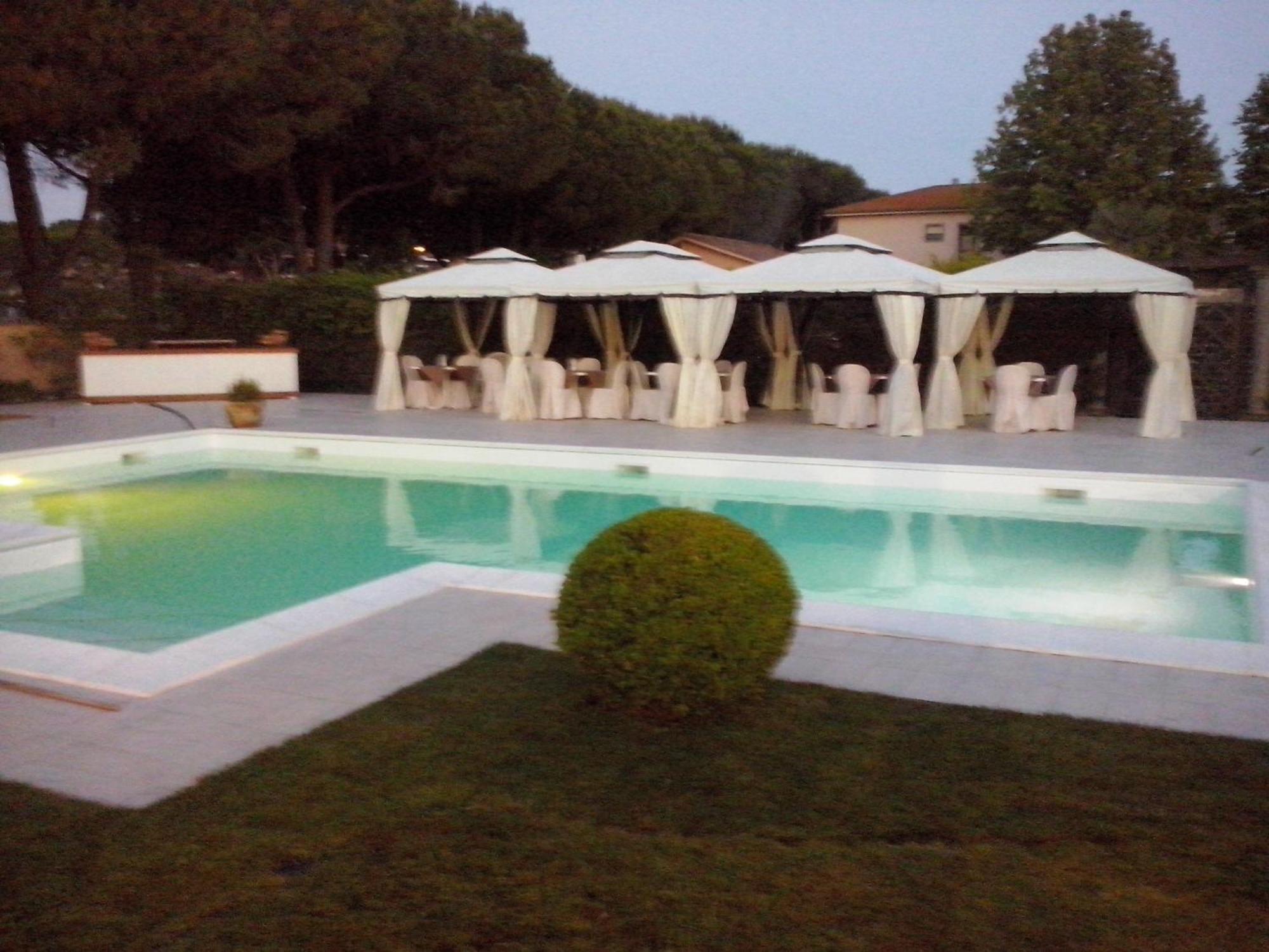 טרקיניה Hotel Velcamare מראה חיצוני תמונה